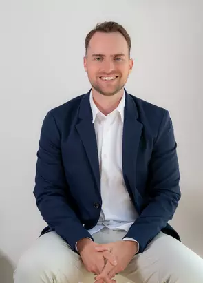 Jean-Francois Sofio, Sainte Julie, Real Estate Agent